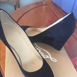 CHRISTIAN LOUBOUTIN SHOES